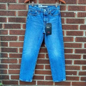 🆕 Levi's Wedgie Straight High Rise Jeans